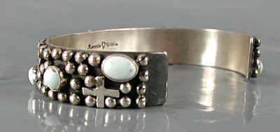 Authentic Native American sterling silver and turquoise Bracelet by Navajo Ronnie Willie size 6 3/4