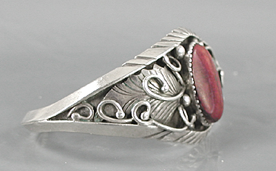 Authentic Native American sterling silver and Purple Spiny Oyster Bracelet by Navajo silversmiths Rita and Mike Begay size 6 1/4