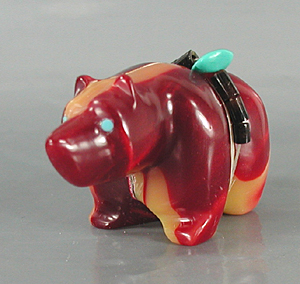 Authentic Native American bowlerite Bear Fetish carving by Zuni Farlan and Paulette Quam
