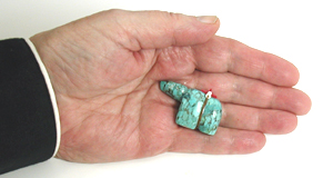 Authentic Native American Zuni Bear Fetish carving of turquoise by Ed Lementino