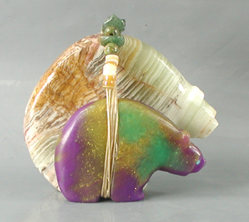 Authentic Native American double bear fetish carving by Zuni artisans Farlan and Paulette Quam