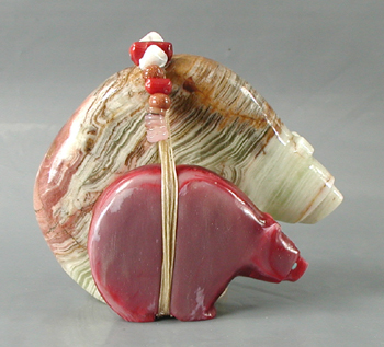 Authentic Native American double bear fetish carving by Zuni artisans Farlan and Paulette Quam
