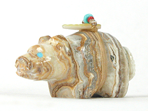 Authentic Native American Bear Fetish of agate by Zuni carver Peter Gasper