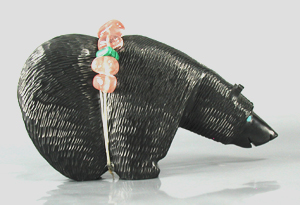 Authentic Native American Bear Fetish carving by Zuni Farlan and Paulette Quam