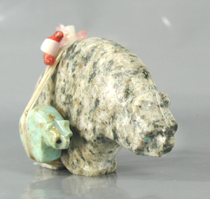Authentic Native American Serpentine Double Bear Fetish carving by Zuni Farlan and Paulette Quam