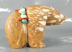 Authentic Native American tigilite Bear Fetish carving by Zuni Farlan and Paulette Quam