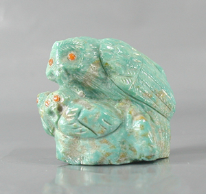 Authentic Native American owl fetish by Zuni Derrick Kaamasee of turquoise