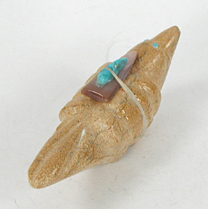 Zuni songbird fetish of travertine by Delvin Leekya