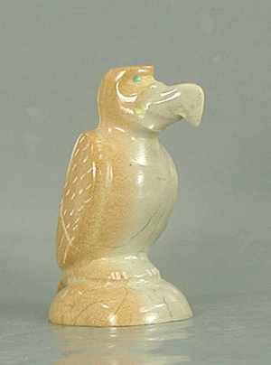 Zuni Eagle fetish of Zuni rock by Enrike Leekya