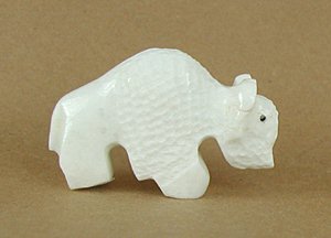 Native American Zuni White Buffalo Fetish Carving