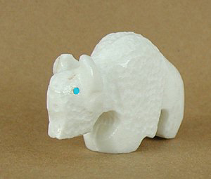 Native American Zuni White Buffalo Fetish Carving
