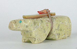 Authentic Native American Wolf Fetish carving of serpentine by Zuni Wilford Cachini