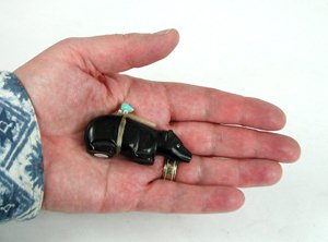 Authentic Native American Mole Fetish carving of Acoma jet by Navajo Herbert Davis