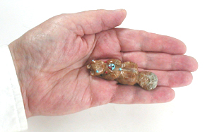 Authentic Native American Picasso marble beaver fetish by Zuni artisan Danette Laate