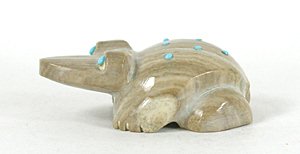 Authentic Native American serpentine Frog Fetish carving by Zuni artist Mike Yatsayte