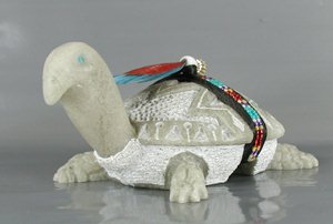Authentic Native American Navajo turtle fetish carving of alabaster by Harold Davidson