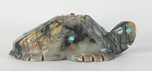 Authentic Native American Indian turtle fetish carving by Zuni artists Carl Etsate
