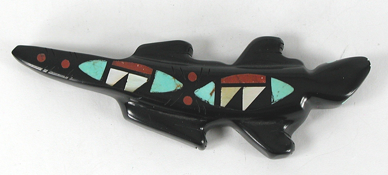 Authentic Native American Zuni Lizard fetish carving by Steve Natachu