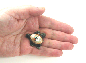Authentic Native American Turtle Fetish Carving of serpentine by Zuni carver Fabian Homer