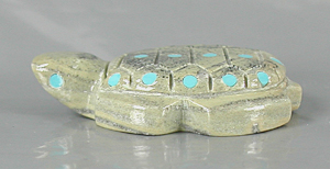 Authentic Native American Turtle Fetish Carving of serpentine by Zuni carver Amanda Suitza