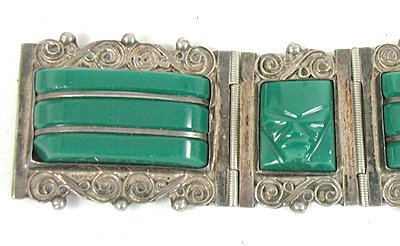 Vintage Mexican Green Stone hinged bracelet 7 inch 