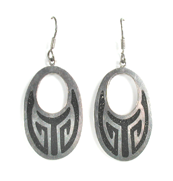 classic vintage sterling silver Mexican onyx inlay Wire Earrings from 1960s to 1990s