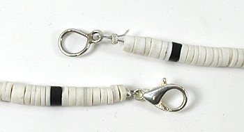 Authentic Native American 25 inch graduated Melon Shell Heishi  Necklace by Torevia Crespin, Santo Domingo