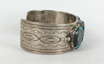 Authentic Vintage Native American Navajo Sterling Silver bracelet