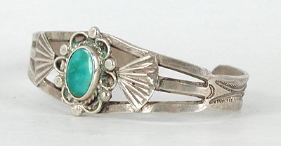 Authentic Vintage Native American Sterling Silver Navajo Pretty Girl Split-Shank Turquoise Bracelet