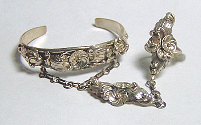 Vintage Sterling Silver and Slave Bracelet