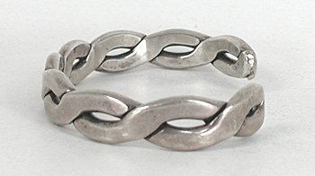 Sterling Silver Flat Twist  Bracelet 6 1/2 inch