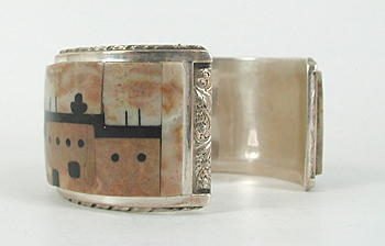 Vintage Sterling Silver and Zuni Inlay Bear Bracelet 7 inch
