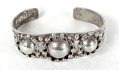 Vintage Sterling Silver 3-Button bracelet 6 1/4  inch