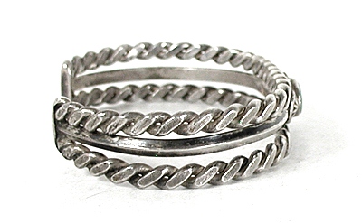 Vintage Sterling Silver bracelet with flat twists and a clear turquoise cabochon 6 inch