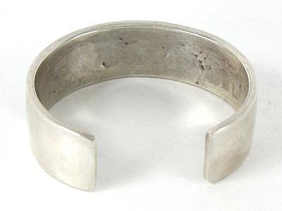 Authentic Native American Sterling Silver Storyteller Bracelet by Navajo artists Tom and Sylvia Kee