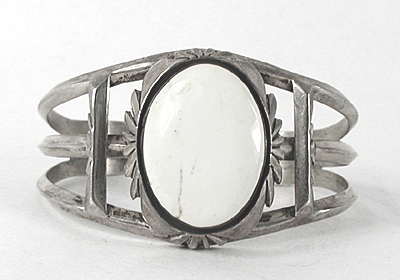 Sterling Silver and howlite Bracelet 6 3/4 inch