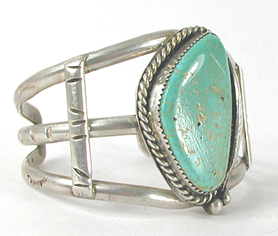 Vintage Sterling Silver and Turquoise Bracelet 6 1/4 inch