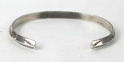 Sterling Silver carrinated Bracelet 6 1/2 inch excellent condition by the Navajo Tahe family