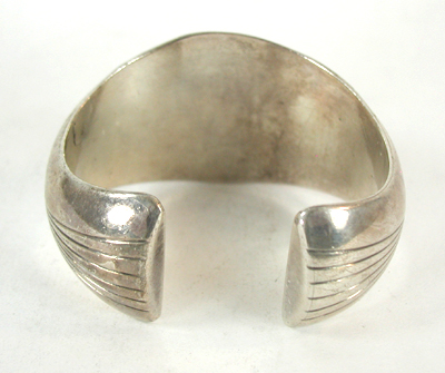  Sterling Silver Turquoise Shadowbox Bracelet 6 inch 