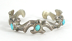 tufa cast sterling silver and turquoise braclelet 5 1/2 inch