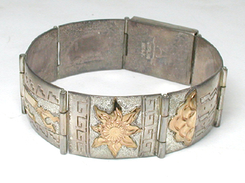 size 6 3/4 inch sterling silver and gold storyteller link bracelet by Navajo silversmith Alonzo Mariano