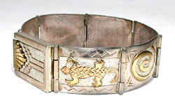 size 6 3/4 inch sterling silver and gold storyteller link bracelet by Navajo silversmith Alonzo Mariano