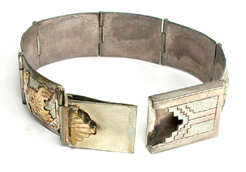 size 6 3/4 inch sterling silver and gold storyteller link bracelet by Navajo silversmith Alonzo Mariano