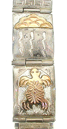 size 6 3/4 inch sterling silver and gold storyteller link bracelet by Navajo silversmith Alonzo Mariano