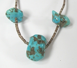 Vintage turquoise Nugget choker  with serpentine turtle
