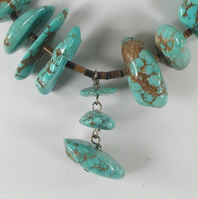 vintage turquoise nugget choker necklace 16 1/2 inches long with pen shell heishi and turquoise dangle
