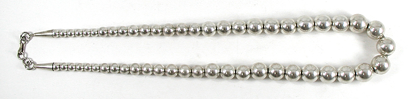 sterling silver smooth graduated  bead necklace 18 inches long