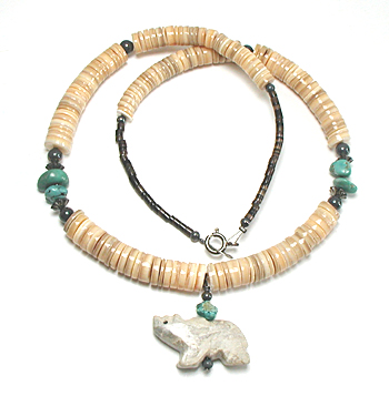 Cynetta Smith Navajo melon shell heishi and marble bear necklace 18 inches long new old stock excellent condition