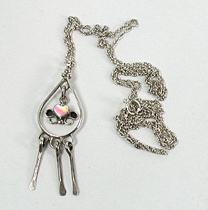 Vintage NOS sterling silver and Pink Shell Heart Dangle Pendant with chain