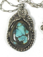 vintage sterling silver and Turquoise Pvintage sterling silver and Turquoise Pendant with 23 inch chain